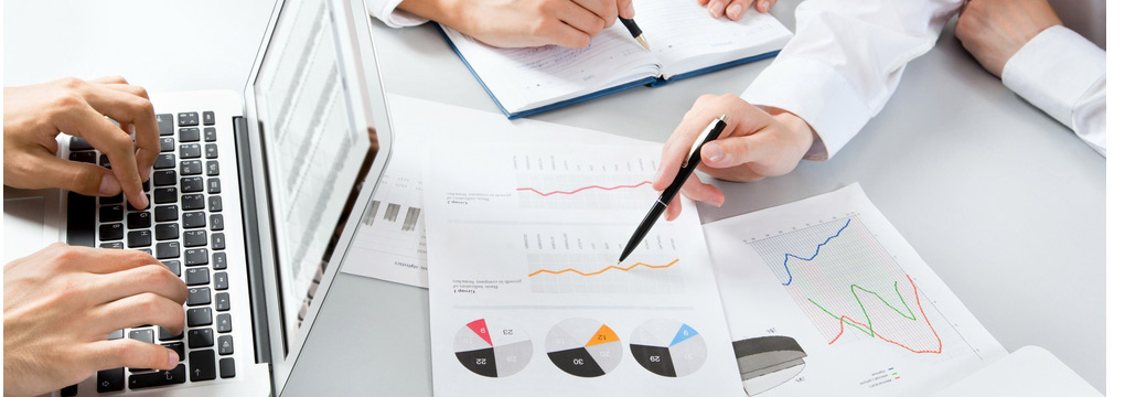 Customer using iBB on there laptop computer.